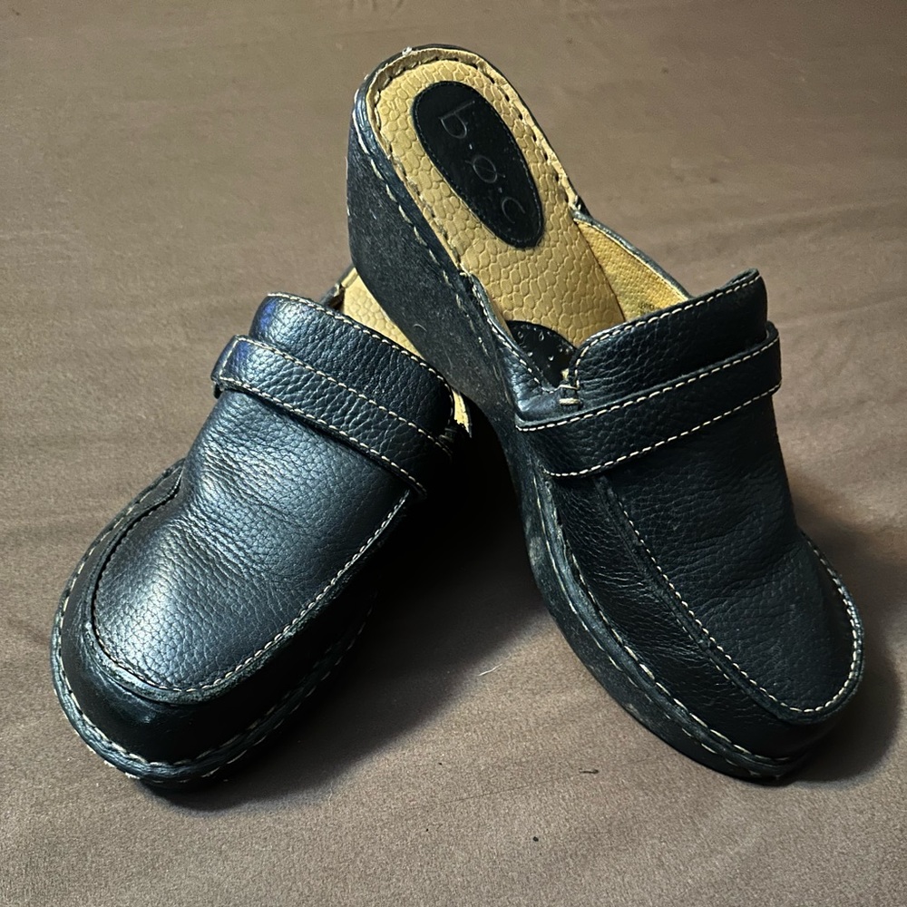 Black Mule Wedges by b.o.c Size 11